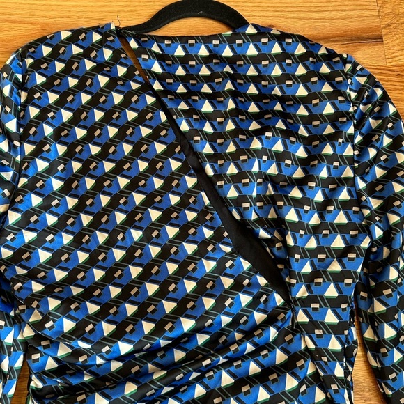 Zara Geometrical Shapes Dress - Picture 6 of 9